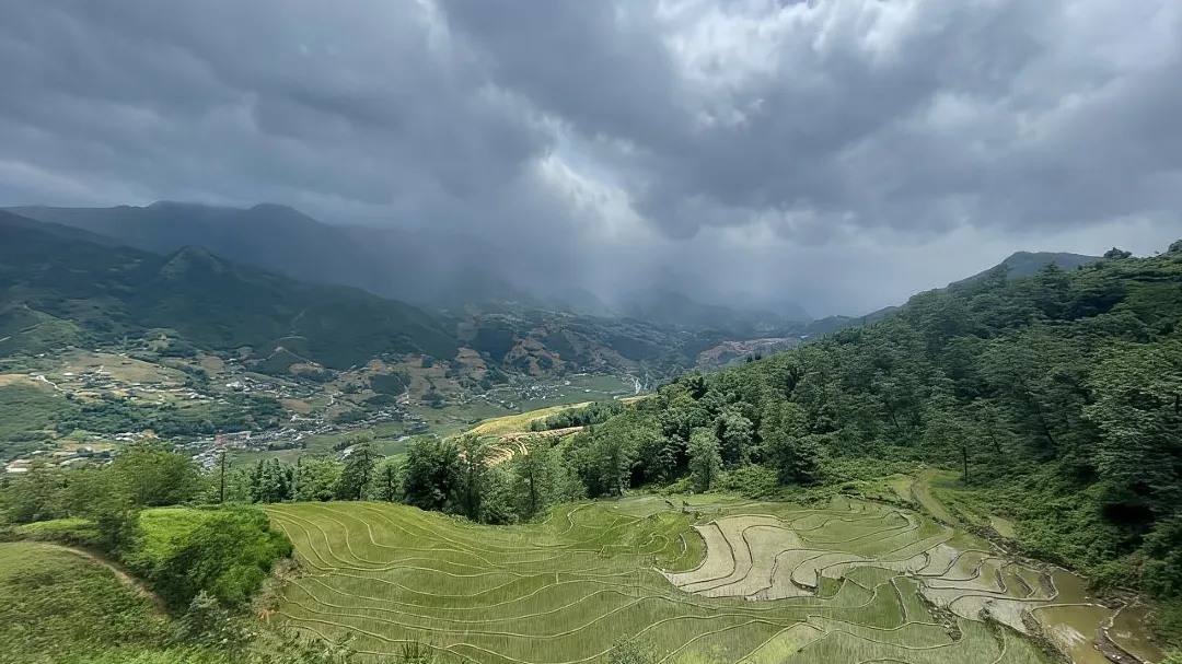 1-Day Sapa Hiking Tour: Cat Cat, San Sa Ho, Y Linh Ho Mong, Lao Chai San & Ta Van